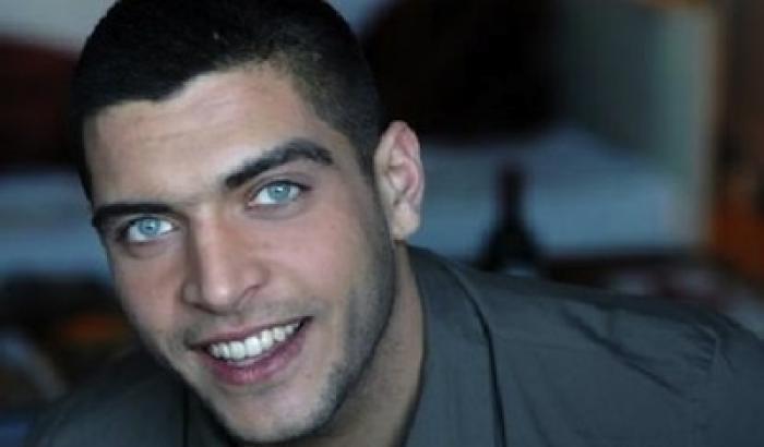 Vito Mancini del Grande fratello 12 tenta il suicidio Vito Mancini del Grande fratello 12 tenta il suicidio