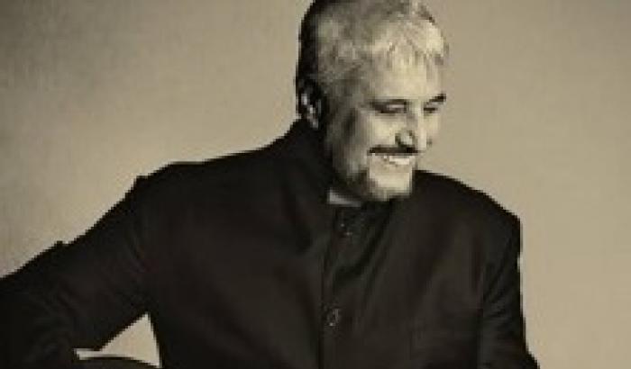 Pino Daniele, applausi all'Auditorium e magagne in Maremma