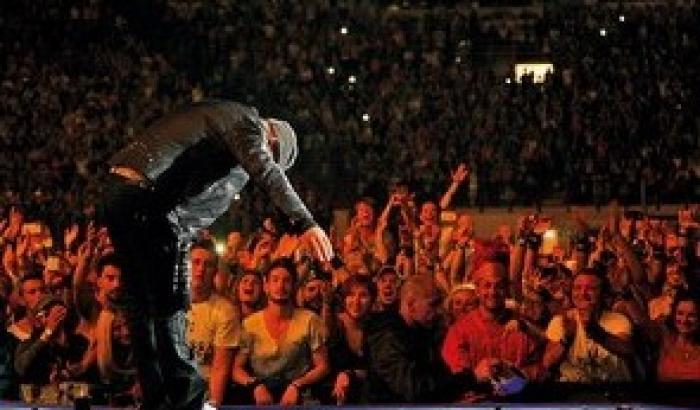 Vasco su facebook: la rivoluzione siete voi