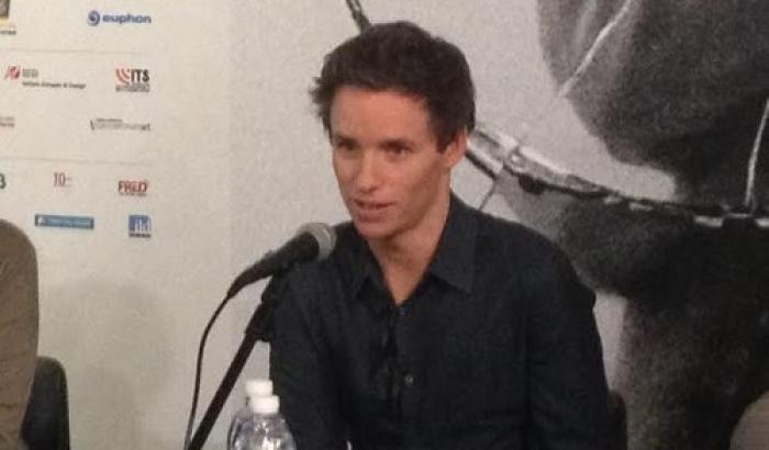 Eddie Redmayne: La teoria del tutto è l’amore