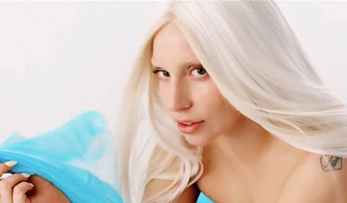 Lady Gaga choc: stuprata a 19 anni