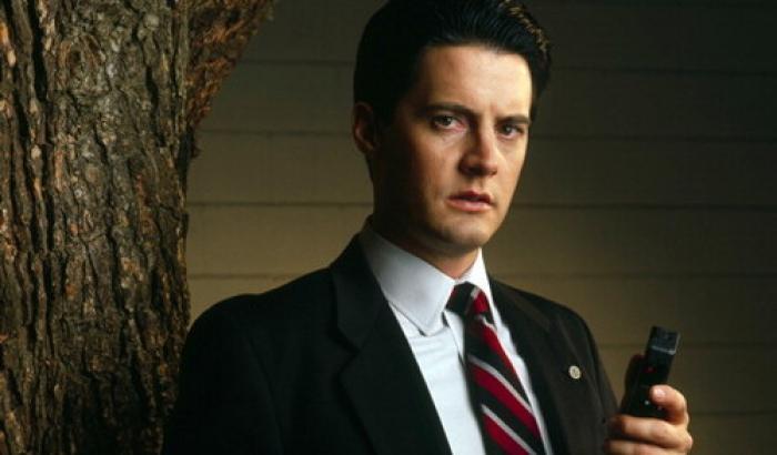 Twin Peaks, Kyle MacLachlan sarà di nuovo Dale Cooper Twin Peaks, Kyle MacLachlan sarà di nuovo Dale Cooper