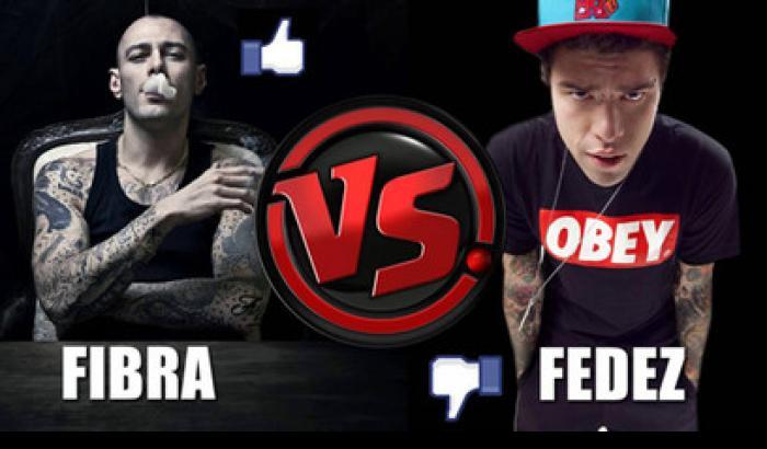 Fabri Fibra e Fedez è scontro a suon di rap Fabri Fibra e Fedez è scontro a suon di rap
