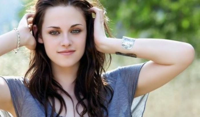 La protagonista di Twilight, Kristen Stewart, compie 25 anni