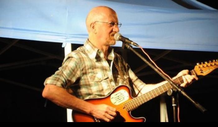 Violenza contro le donne, le note stonate di Marco Carena