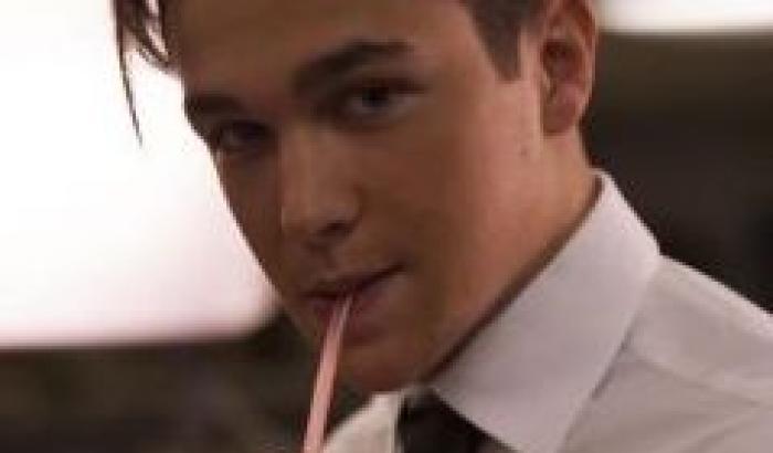 Il "Dirty Work" di Austin Mahone, sexy e divertente Il "Dirty Work" di Austin Mahone, sexy e divertente