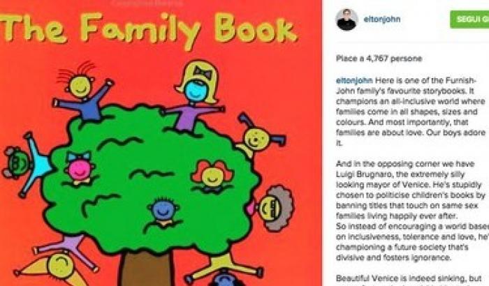 Elton John contro il sindaco di Venezia: sei bigotto Elton John contro il sindaco di Venezia: sei bigotto