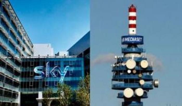 La Champions in chiaro su Sky: Mediaset non ci sta La Champions in chiaro su Sky: Mediaset non ci sta