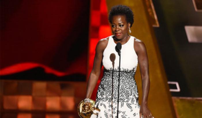 Storico Emmy per Viola Davis: a noi donne nere mancano opportunità