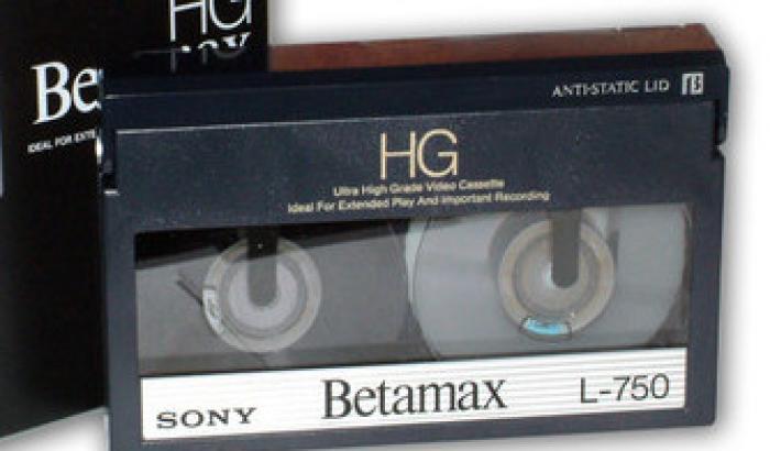 Sony dice addio al Betamax: è la fine di un’epoca