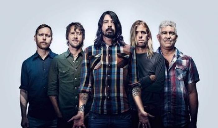 I Foo Fighters rilasciano gratis un’ep per le vittime di Parigi