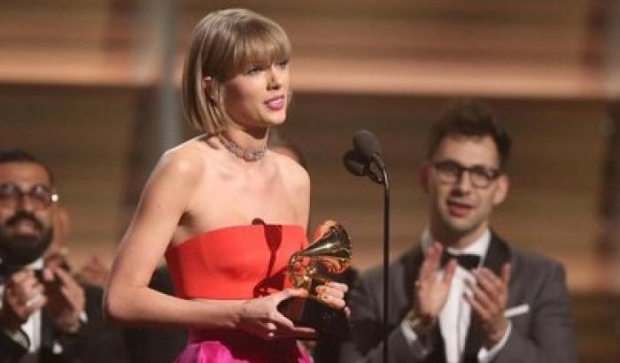 Swift: miglior brano dell'anno ai Grammy