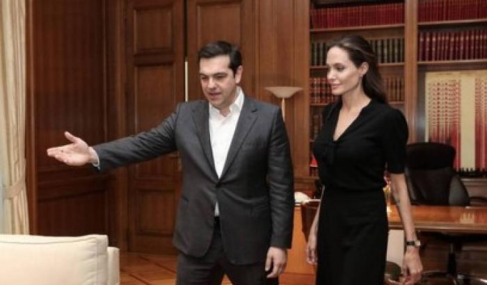 Dramma dei profughi: Angelina Jolie incontra Tsipras