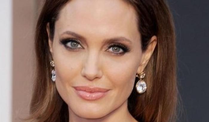Angelina Jolie insegnerà alla London School of Economics