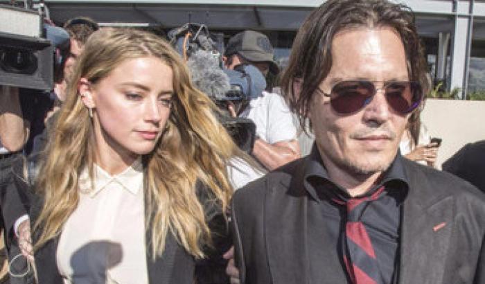 Johnny Depp rompe il silenzio: non sono violento