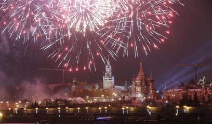 La Scala in tournée in Russia, maxischermo nella piazza Rossa