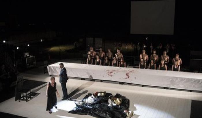 "Le troiane" di Euripide dalla parte dei vinti al Napoli Festival