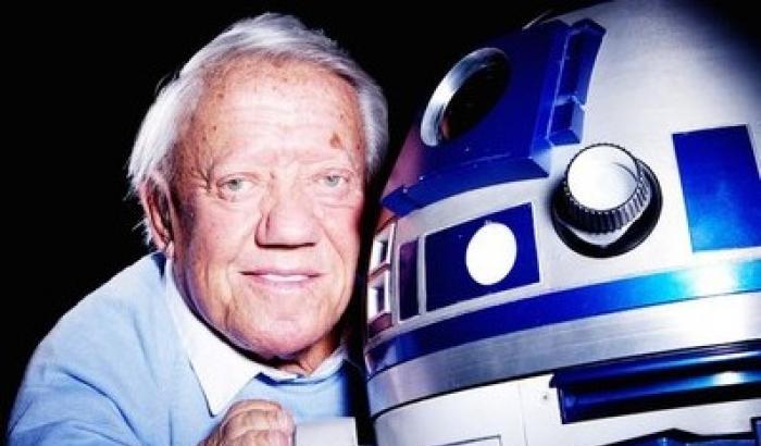 Addio Kenny Baker, l'attore dietro R2-D2 di Star Wars