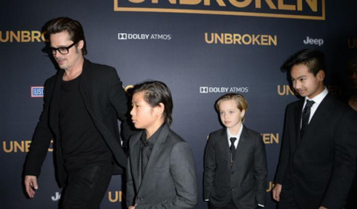 Tmz: Brad Pitt indagato per abusi sui figli