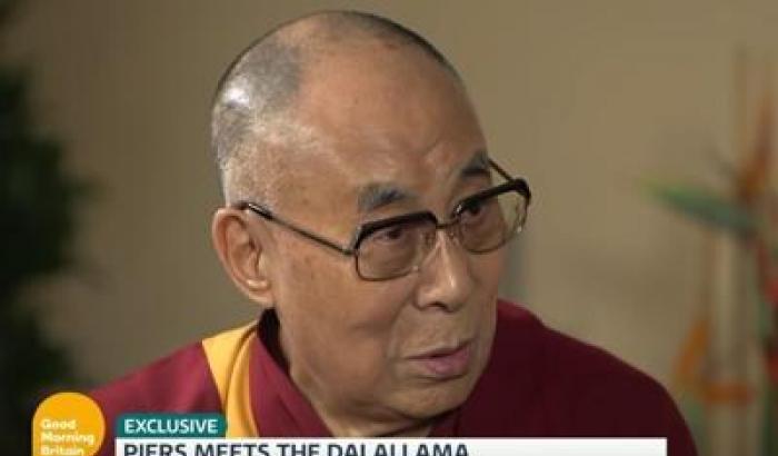 Jolie-Pitt, anche il Dalai Lama commenta il divorzio della coppia