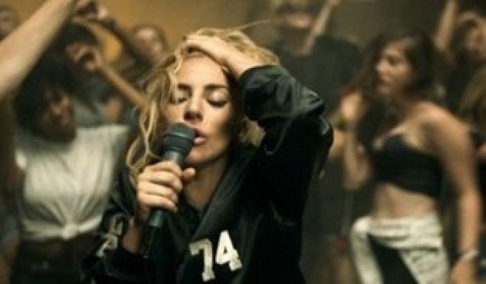 'Perfect Illusion', Lady Gaga presenta il nuovo video