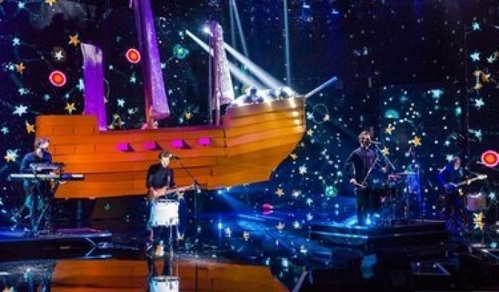 X Factor 10: è “tilt”, eliminati i Les Enfants nel secondo live dello show