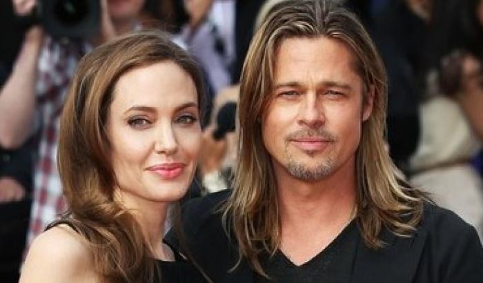 Jolie e Pitt raggiungono un accordo sui figli: rimangono con lei