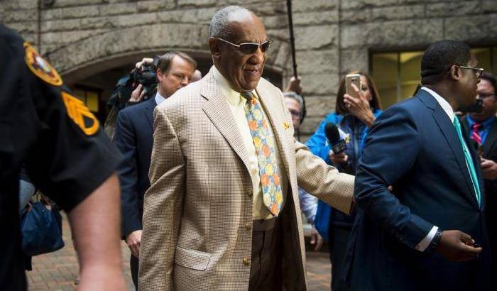 Cosby a processo per lo stupro di 60 donne: iniziata la scelta della giuria