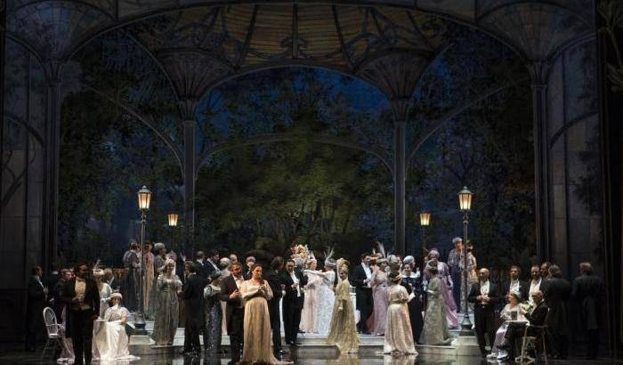 La Traviata del Teatro Massimo di Palermo trionfa a Tokyo