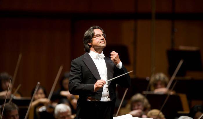Riccardo Muti in concerto a Teheran: la musica è un ponte