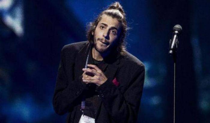 Salvador Sobral molto grave in ospedale: aveva trionfato all'Eurofestival