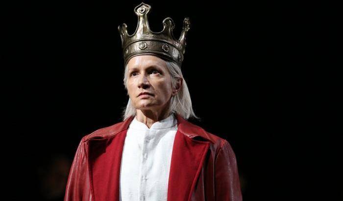 Maddalena Crippa è re Richard II: tragedia del potere e della politica