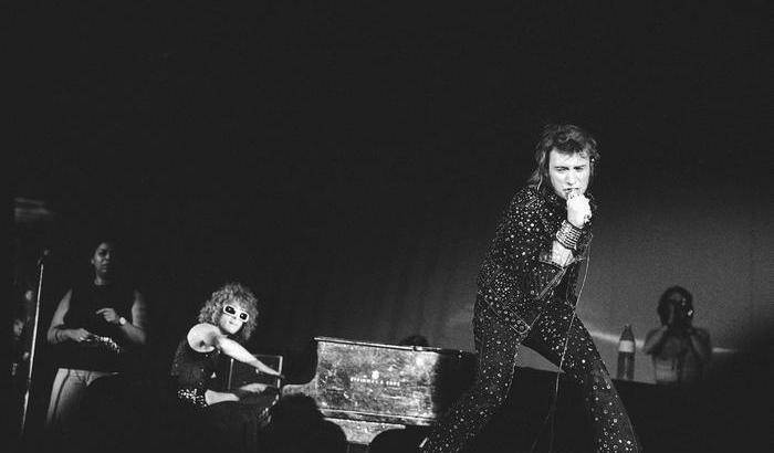E' morto Johnny Hallyday, icona francese del rock: aveva 74 anni