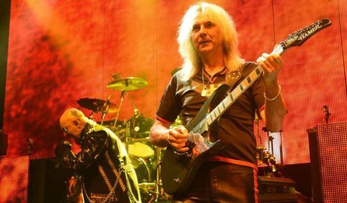 Il morbo di Parkinson ferma Glen Tipton, leggendario chitarrista dei Judas Priest