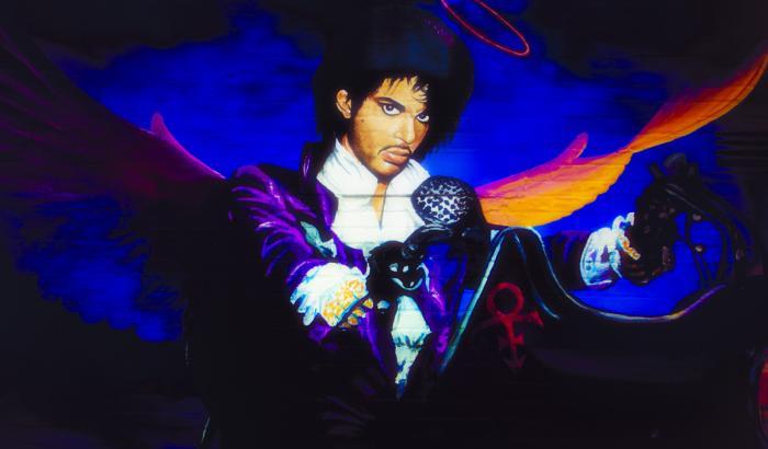 Familiari di Prince fanno causa al medico: “Corresponsabile della morte”