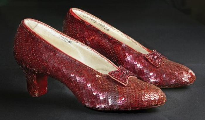 Ritrovate le scarpette rosse di Judy Garland indossate ne Il Mago di Oz