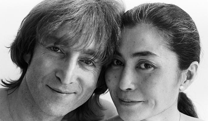 "Imagine Yoko Ono": per i 78 anni di John Lennon il libro che racconta la genesi della canzone simbolo di un'epoca
