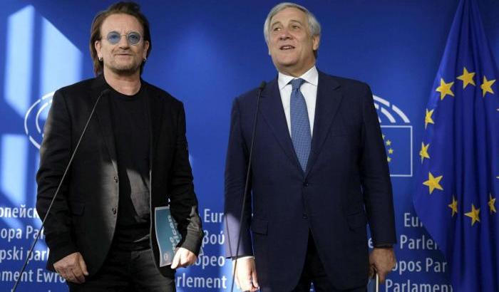 Bono Vox: fiero di essere europeo, i migranti sono un'opportunità