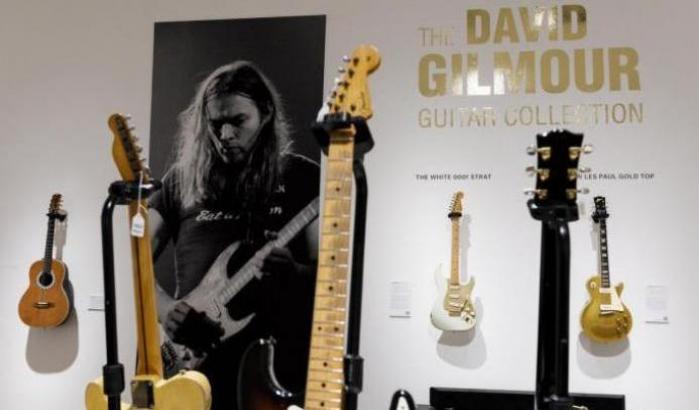 David Gilmour mette all'asta le chitarre e dona 21 milioni di dollari alla campagna di Greta