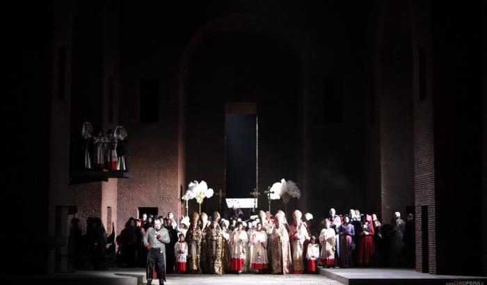 La Scala apre con “Tosca”, storia di molestie del malvagio Scarpia