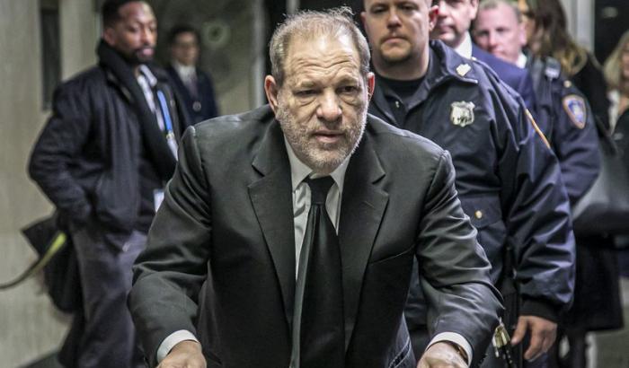 Harvey Weinstein è stato condannato per stupro e aggressione sessuale