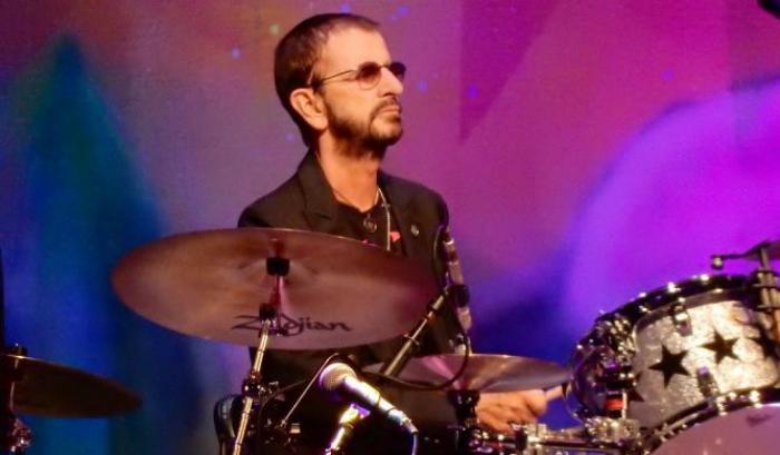Ringo Starr fa 80 anni: senza di lui i Beatles non sarebbero stati i Beatles