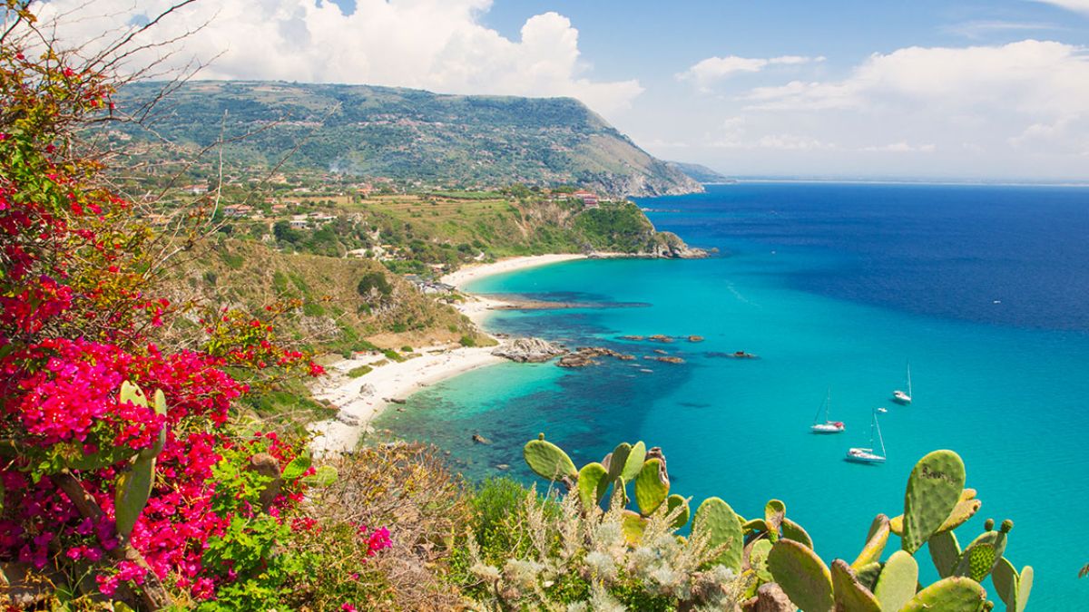 Mediterraneo sempre più caldo: coste in pericolo e arretramenti in aumento