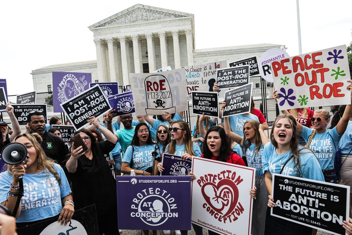 La stretta repubblicana sull’aborto negli swing states potrebbe paradossalmente galvanizzare il voto democratico