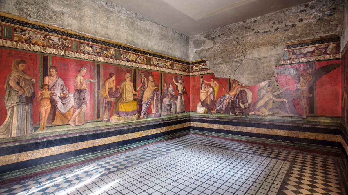 Ritorno al passato a Pompei: torna alla luce l’ingresso principale della Villa dei Misteri