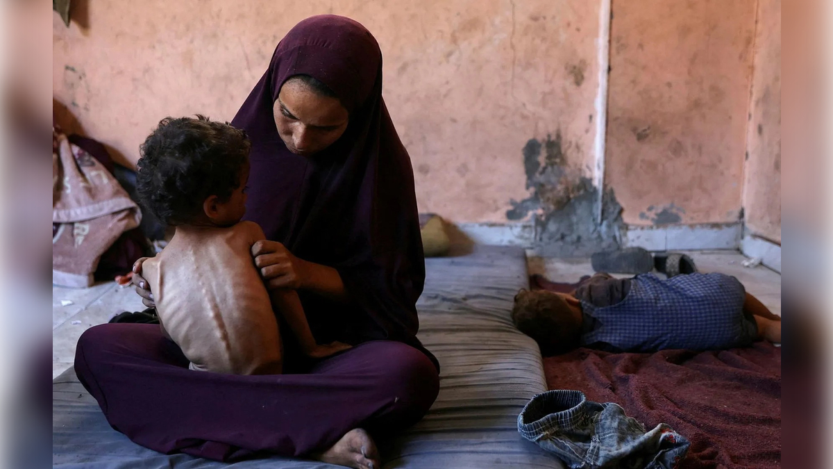 Gaza, l'inferno della madri: partorire tra le macerie senza cure né aiuti