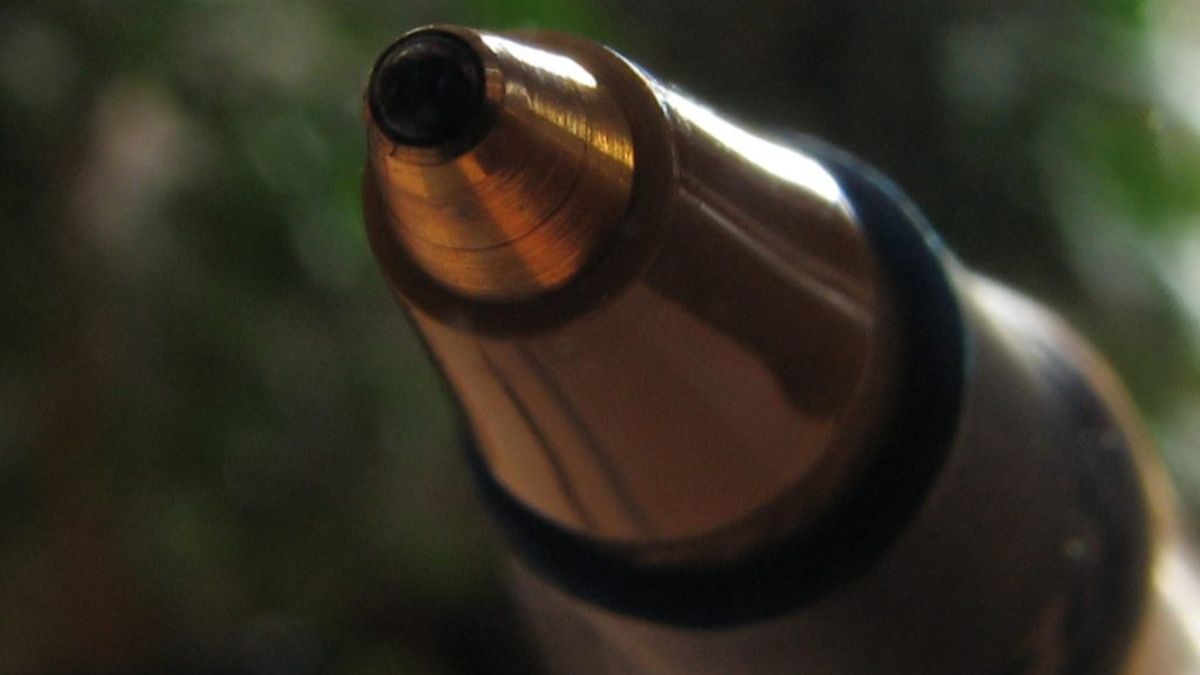 Con la penna a sfera si “scrive” un nuovo capitolo nella storia della scrittura