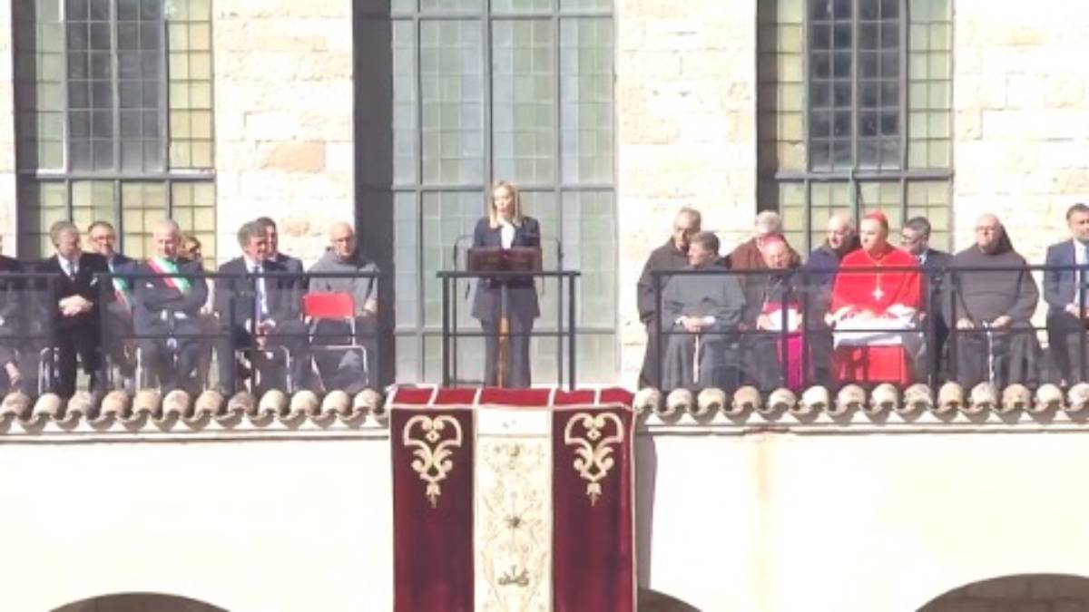 San Francesco: una lotta  continua per appropriarsene 