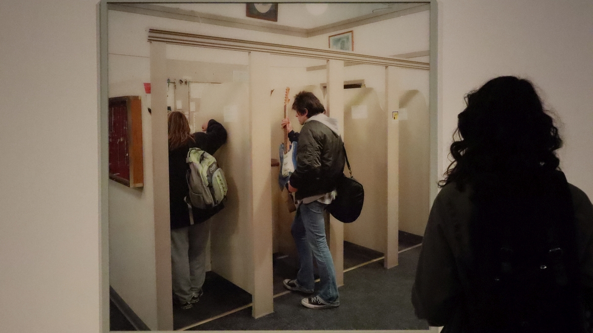 L&rsquo;enigma delle vite al margine nelle foto di Jeff Wall