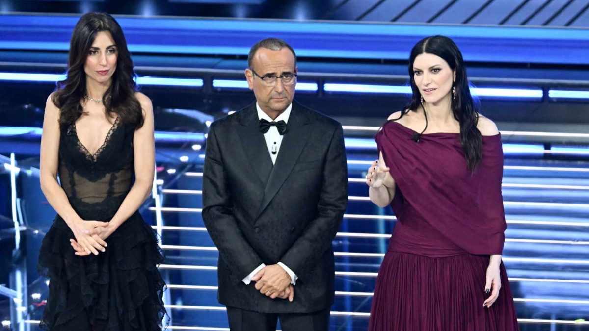 Cardinaletti-Conti_Pausini-CropIPA_Agency_IPA72186287-1200×675-2 La finale del Festival registra il 68,8% di share